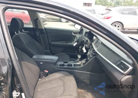 2019 Kia Optima Lx из США, поврежденный, VIN 5XXGT4L35KG345710